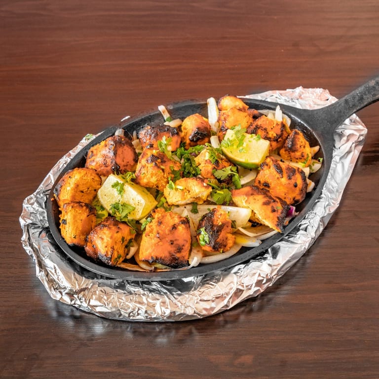 Savor Your Lunch with Us
