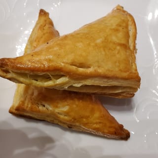 Bengal Chicken Samosa