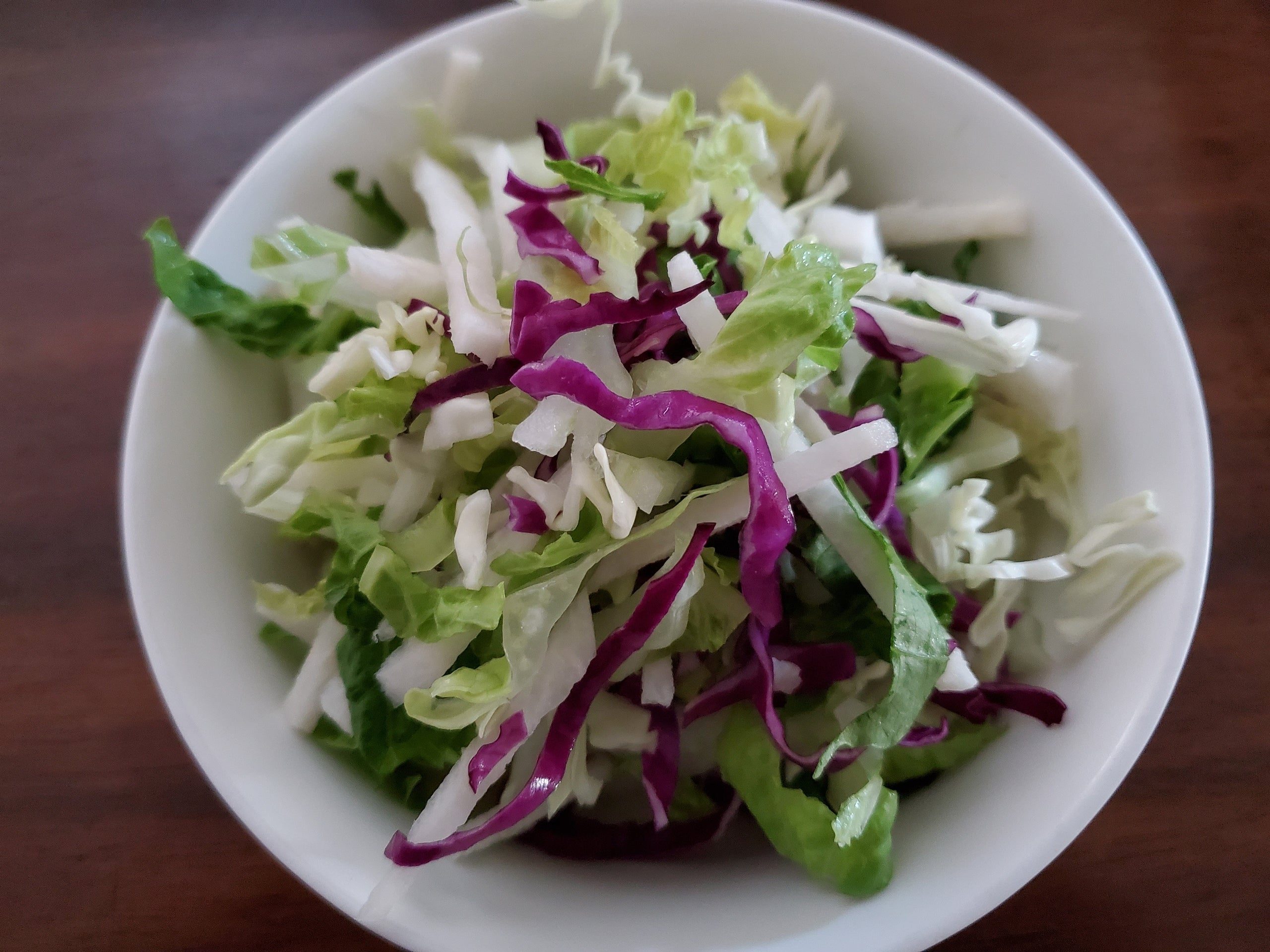 Fresh Mix Green Salad.
